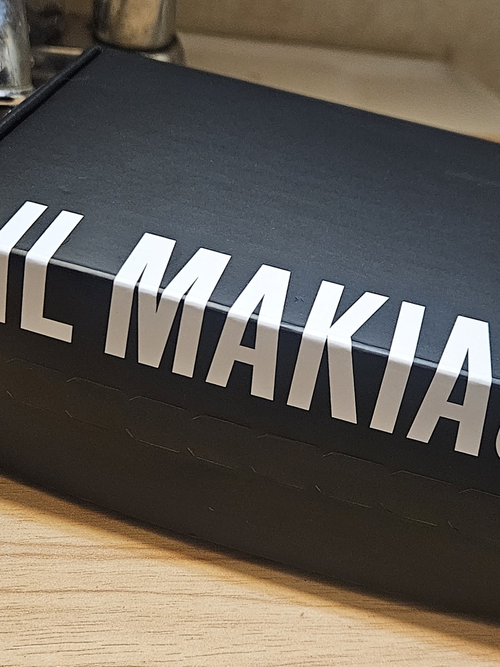 IL MAKIAGE "Woke Up Like This!" Foundation